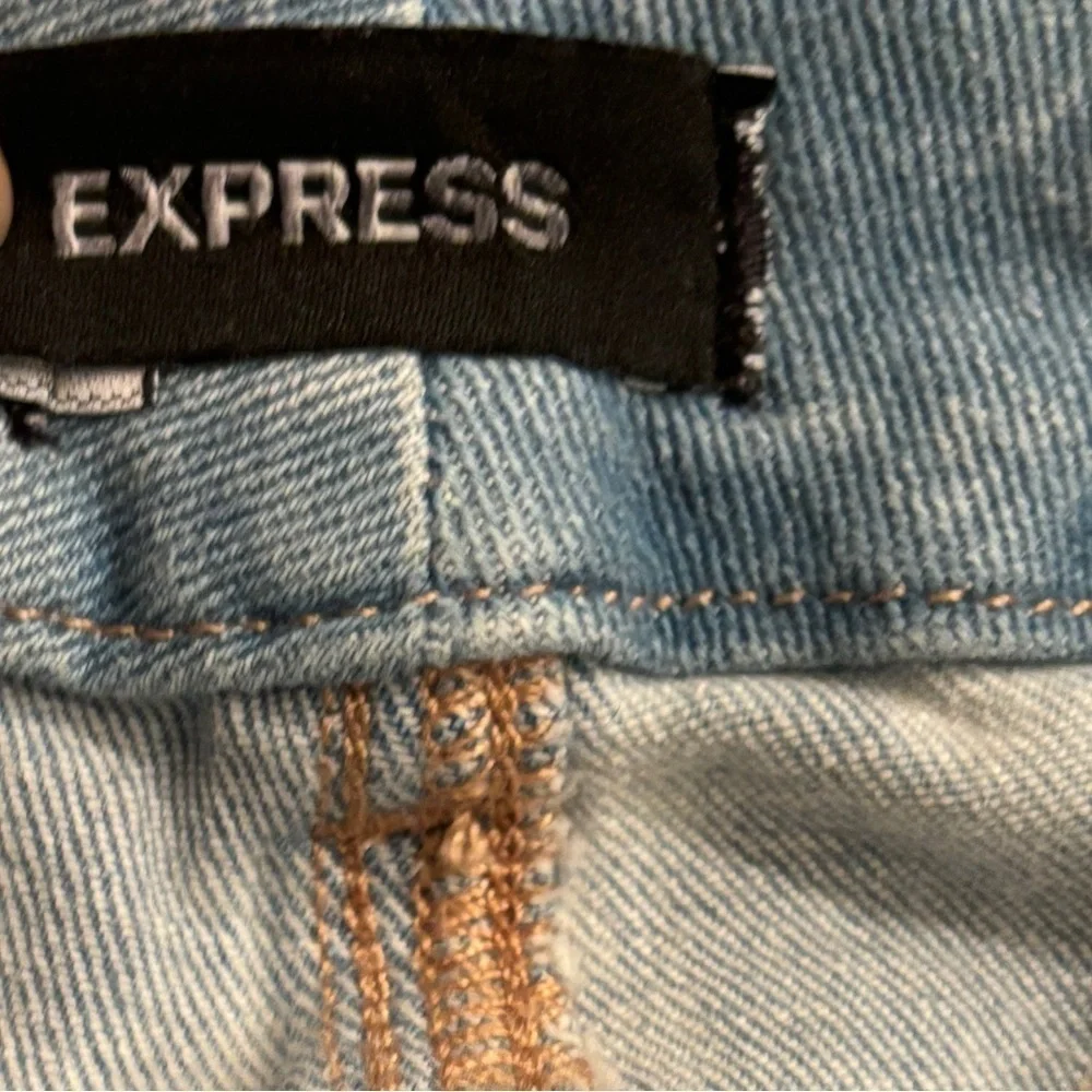 Express Women’s Distressed Skinny Jeans High Rise 4-way Hyper Stretch